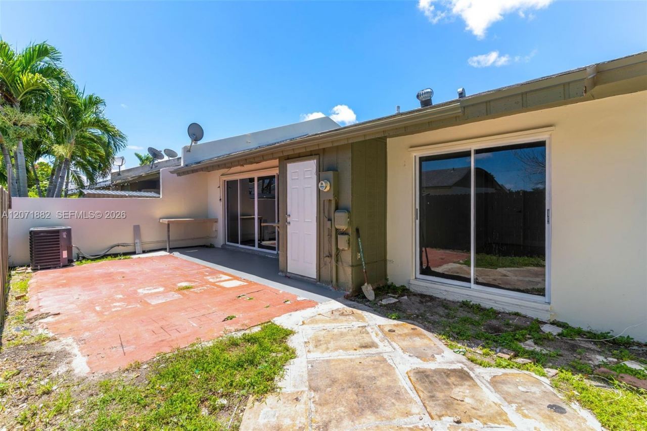 11209 SW 125th Pl , Kendall, FL 33186 Photo