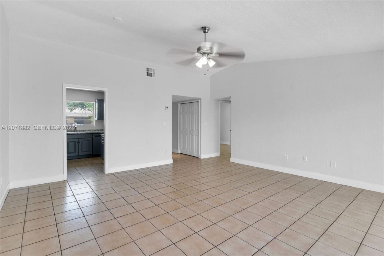 11209 SW 125th Pl , Kendall, FL 33186 Photo
