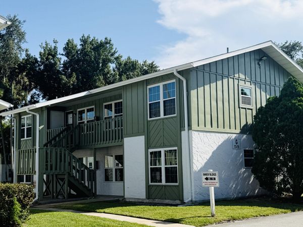840 Center Avenue, Unit 76, Holly Hill, FL 32117