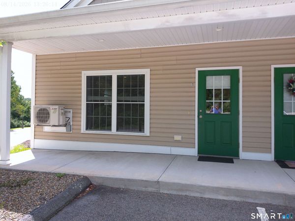 15 Centre , Salem, CT 06420