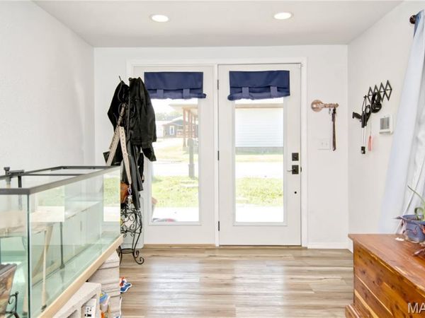 286 Wildflower Avenue, Rockaway Beach, MO 65740