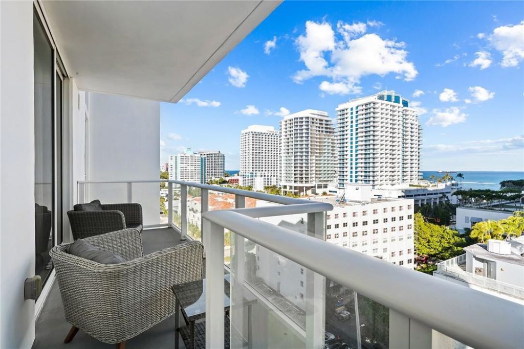 401 N Birch Road, Unit 1016, Fort Lauderdale, FL 33304 Photo