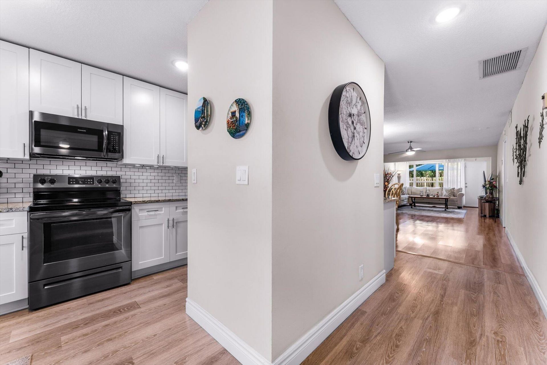 1241 NW 18th Avenue, Unit 102, Delray Beach, FL 33445 Photo
