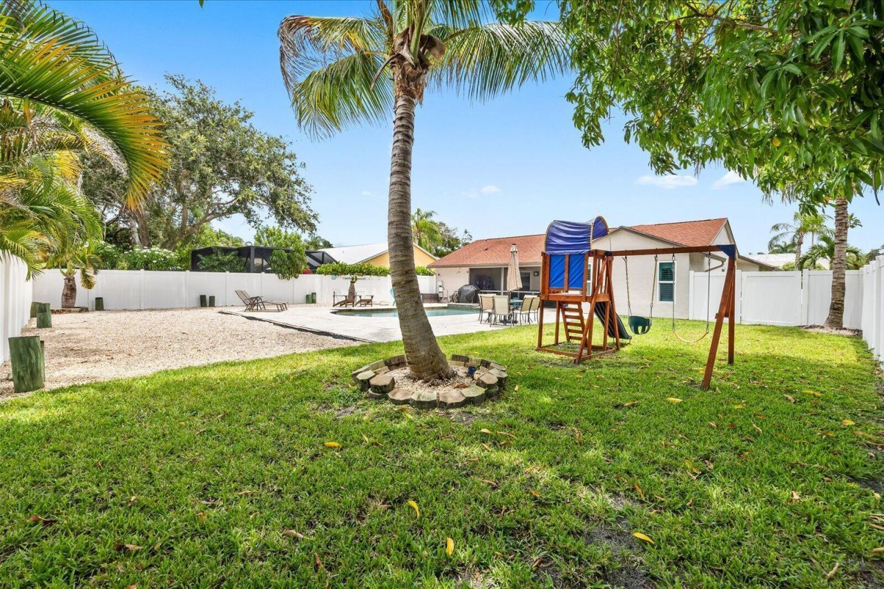 200 Park Place, Jupiter, FL 33458 Photo