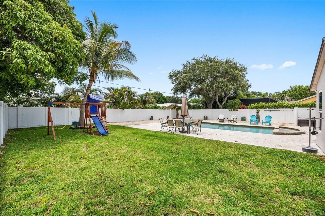 200 Park Place, Jupiter, FL 33458 Photo