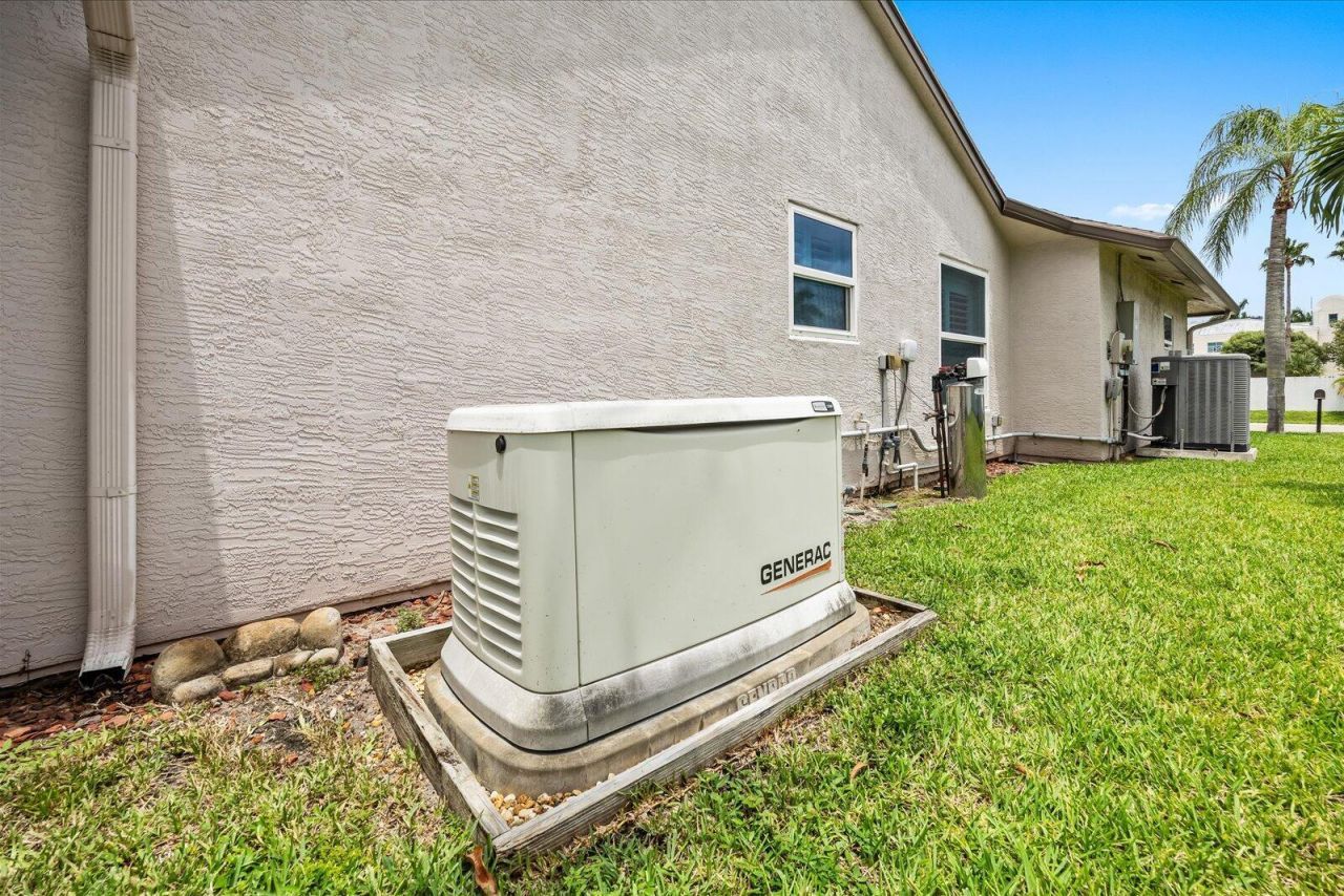 200 Park Place, Jupiter, FL 33458 Photo