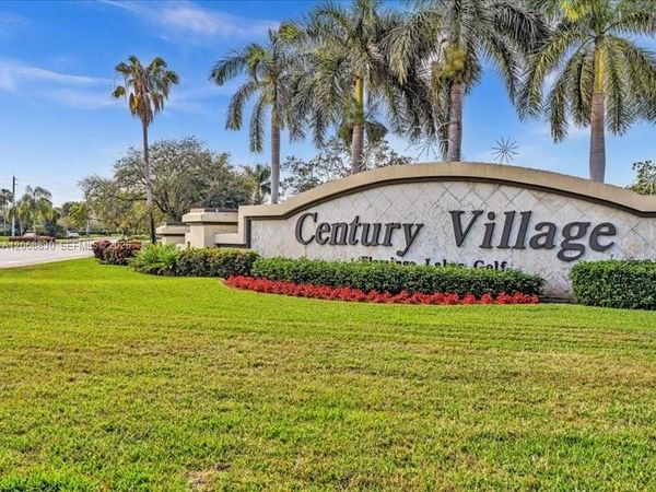 12500 SW 5th Ct , Unit 208M, Pembroke Pines, FL 33027