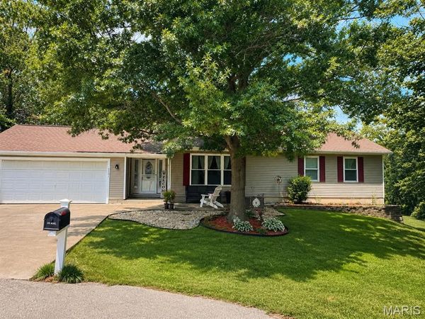 5001 Melanie Wilkes Lane , Villa Ridge, MO 63089