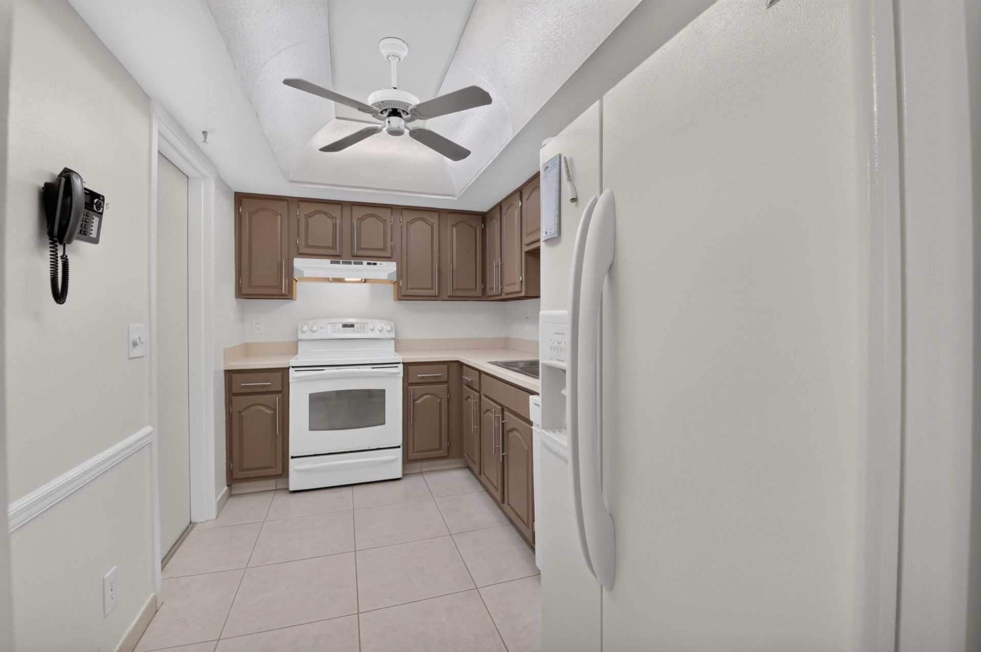 6895 Willow Wood Drive, Unit 1066, Boca Raton, FL 33434 Photo