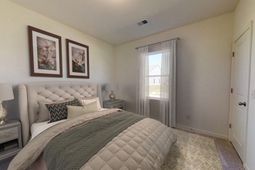 149 Admiral St photo 4