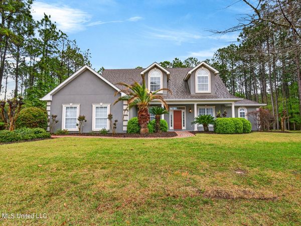 2904 Royal Run Road, Gautier, MS 39553