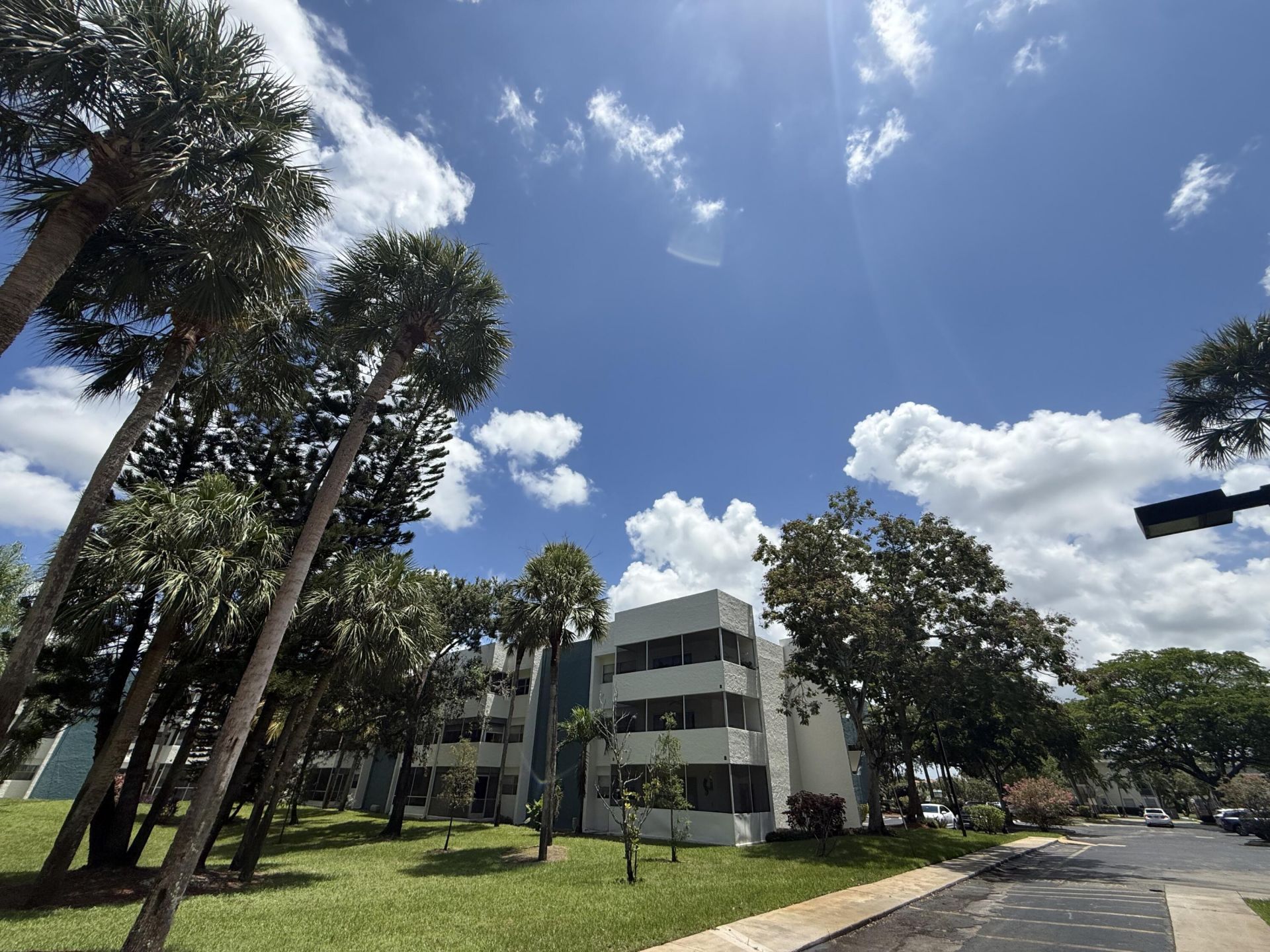 5155 E Sabal Palm Boulevard, Unit 209, Tamarac, FL 33319 Photo