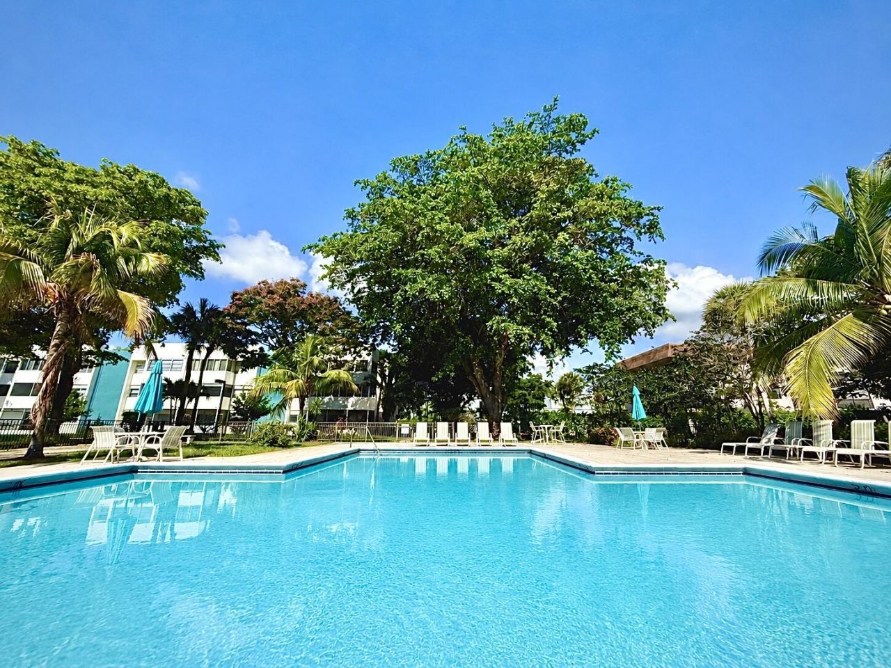 5155 E Sabal Palm Boulevard, Unit 209, Tamarac, FL 33319 Photo