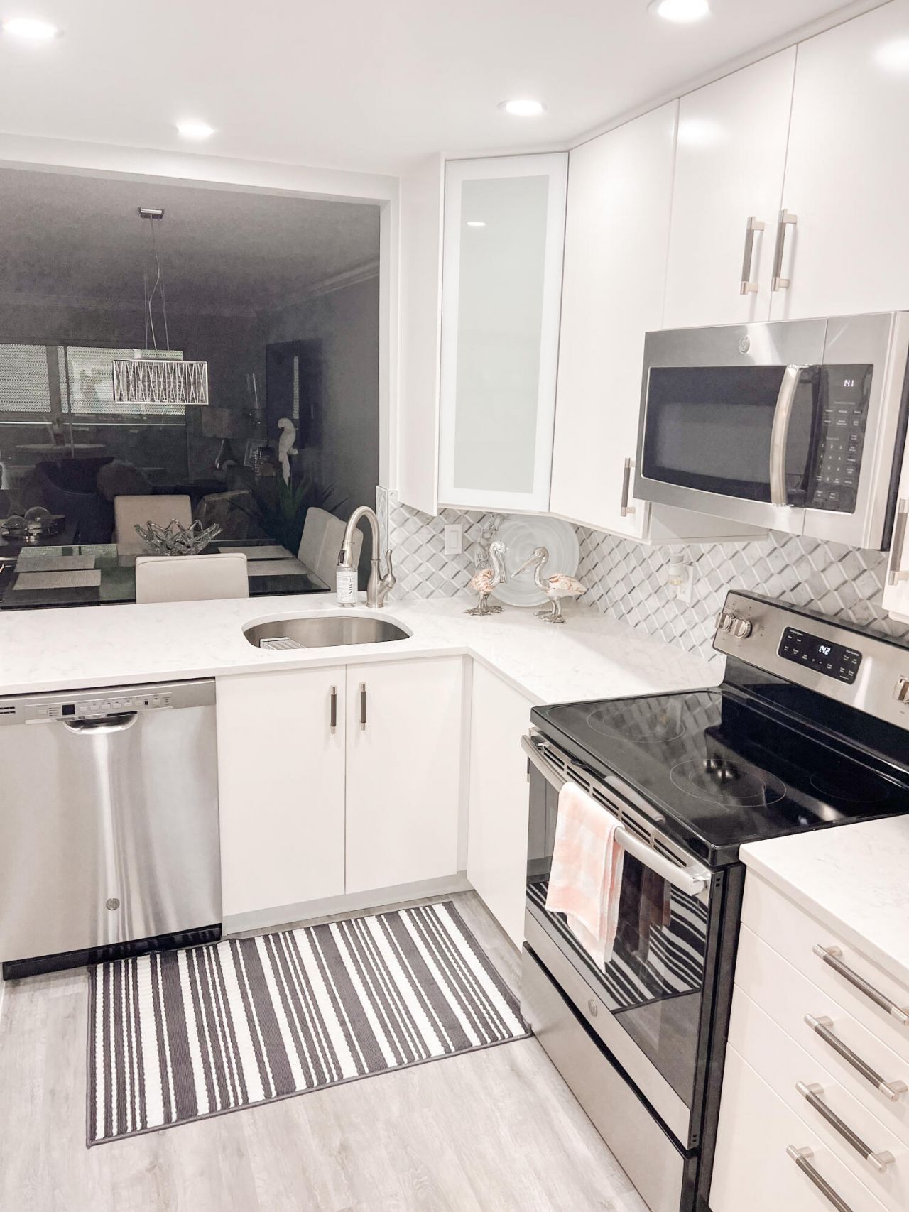 5155 E Sabal Palm Boulevard, Unit 209, Tamarac, FL 33319 Photo