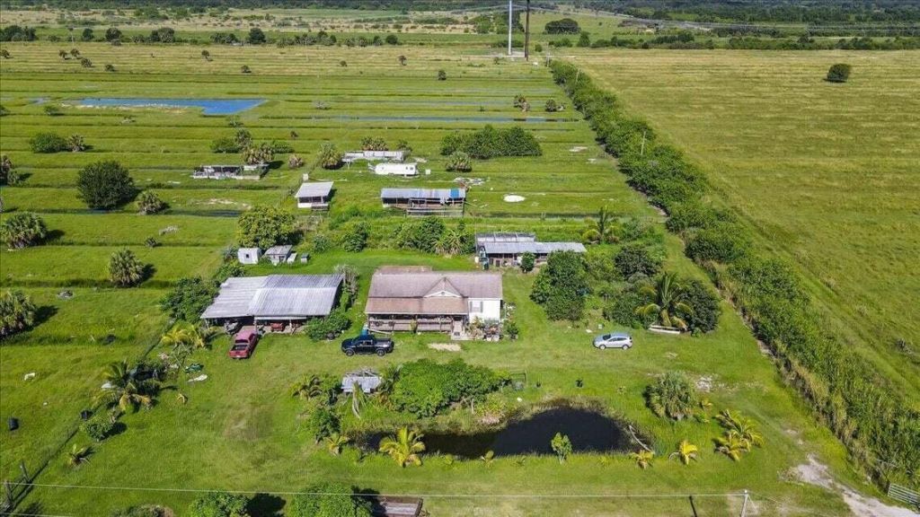 2351 Sneed Road, Fort Pierce, FL 34945 Photo