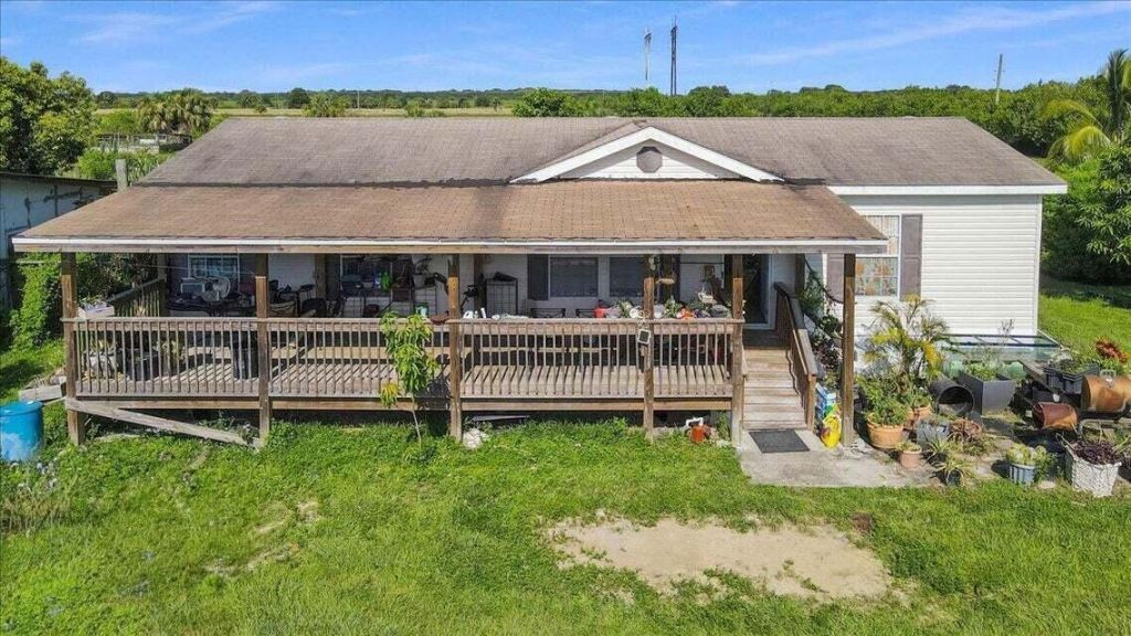 2351 Sneed Road, Fort Pierce, FL 34945 Photo