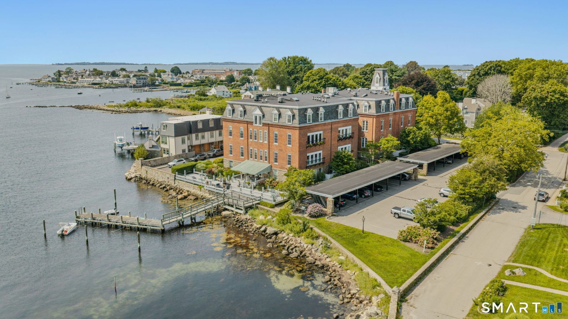 25 Orchard, Unit 7, Stonington, CT 06378 Main Photo