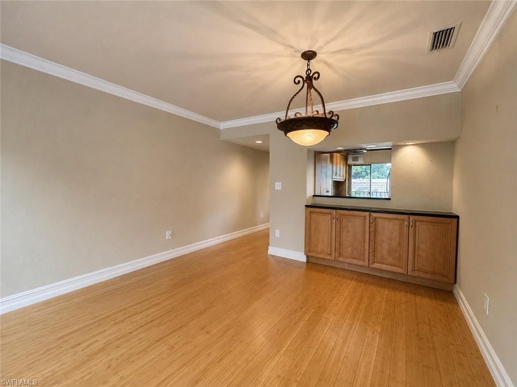 3370 10th St N, Unit 1308, Naples, FL 34103 Photo