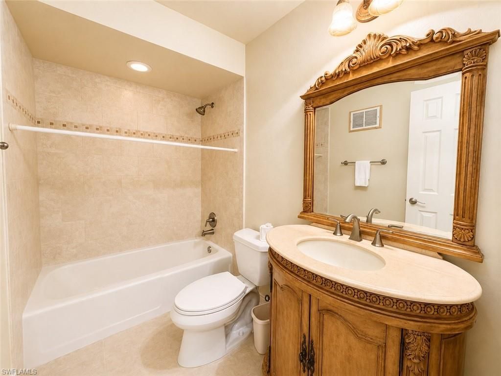 3370 10th St N, Unit 1308, Naples, FL 34103 Photo