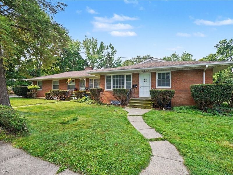 37822 Euclid Avenue, Willoughby, OH 44094 Photo 1
