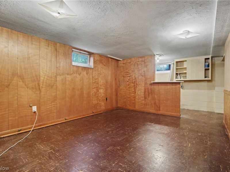 37822 Euclid Avenue, Willoughby, OH 44094 Photo 32