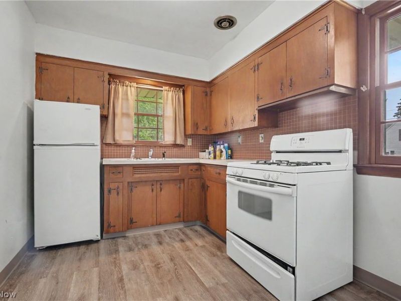 37822 Euclid Avenue, Willoughby, OH 44094 Photo 33