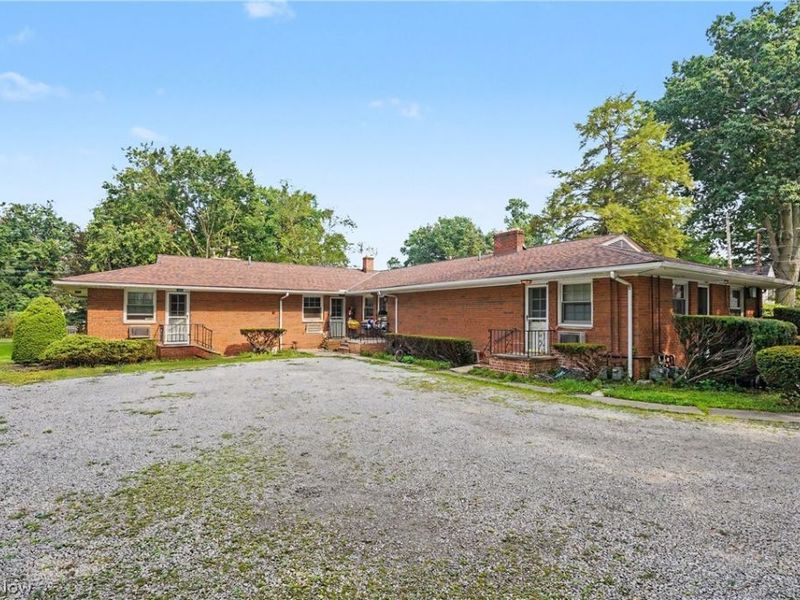 37822 Euclid Avenue, Willoughby, OH 44094 Photo 4