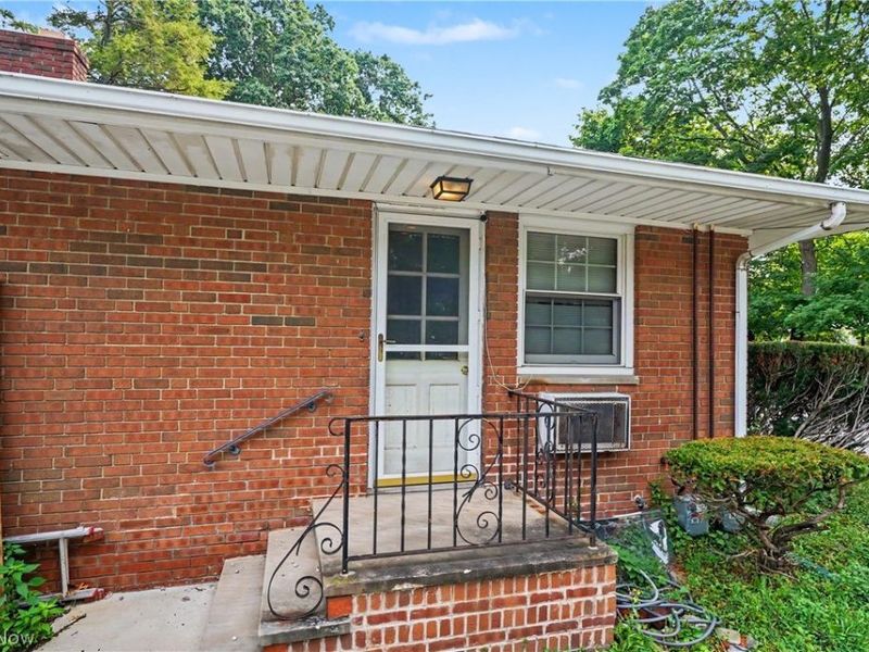 37822 Euclid Avenue, Willoughby, OH 44094 Photo 48
