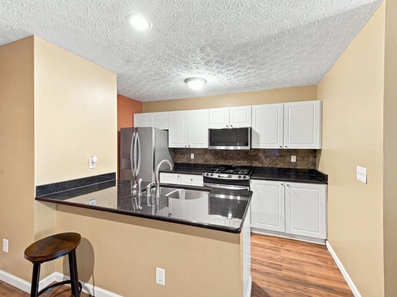 1932 Ironton Drive , Unit 43E, Columbus, OH 43228 Photo 8