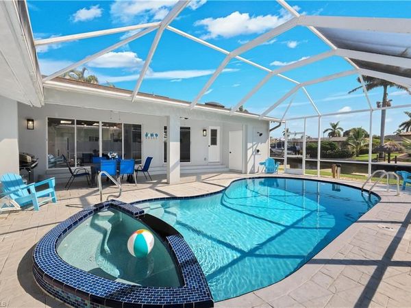 5231 Skylark CT , CAPE CORAL, FL 33904