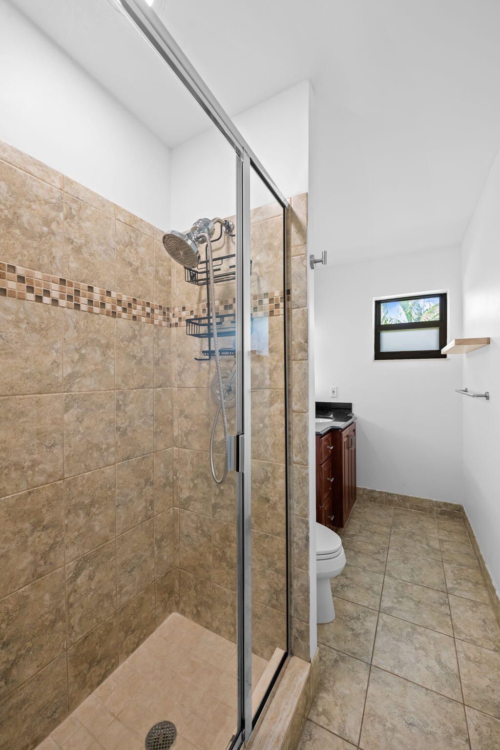 2700 NE 56th Court, Unit 4B, Fort Lauderdale, FL 33308 Photo