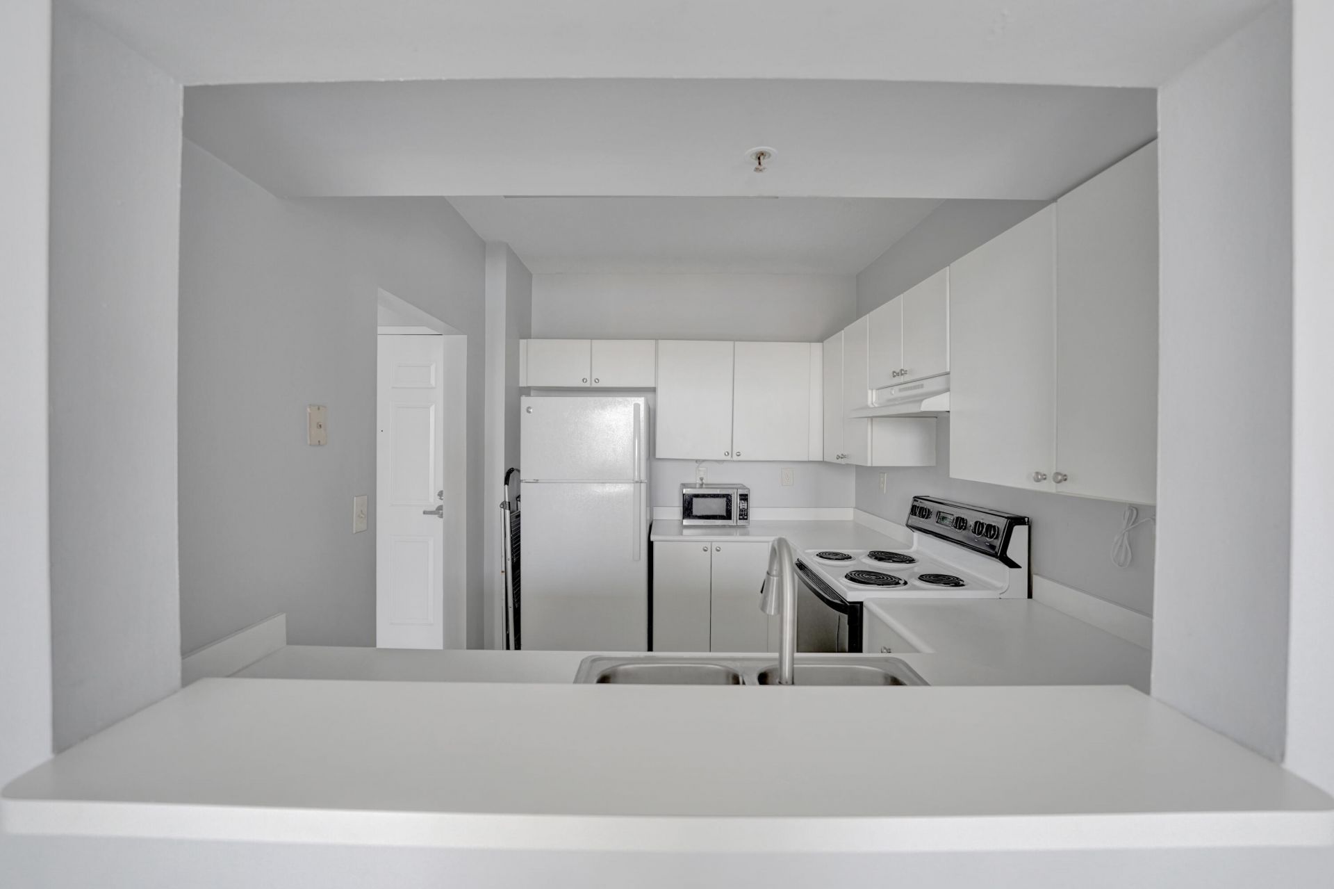 3020 NE 32nd Avenue, Unit 807, Fort Lauderdale, FL 33308 Photo