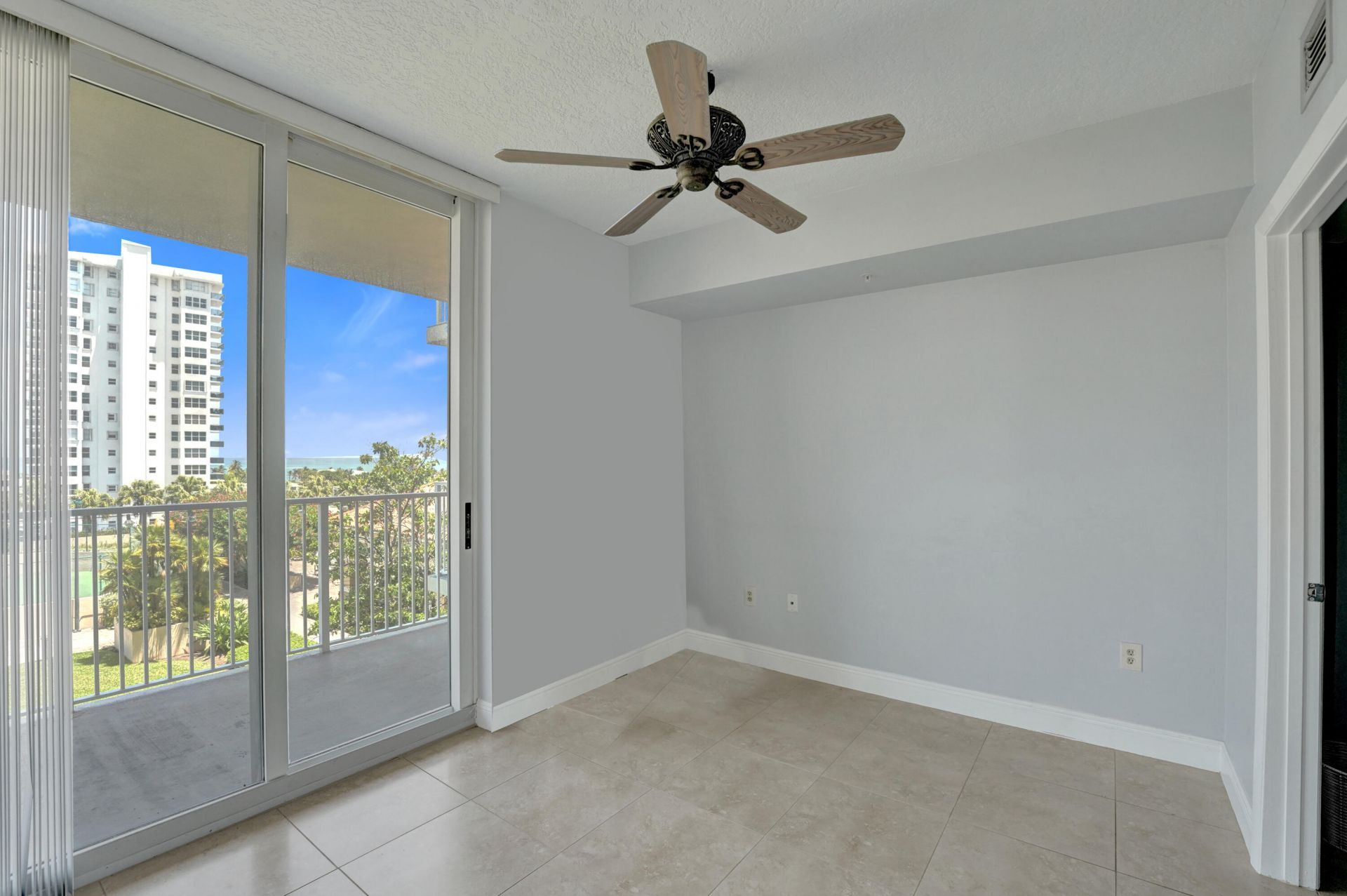 3020 NE 32nd Avenue, Unit 807, Fort Lauderdale, FL 33308 Photo