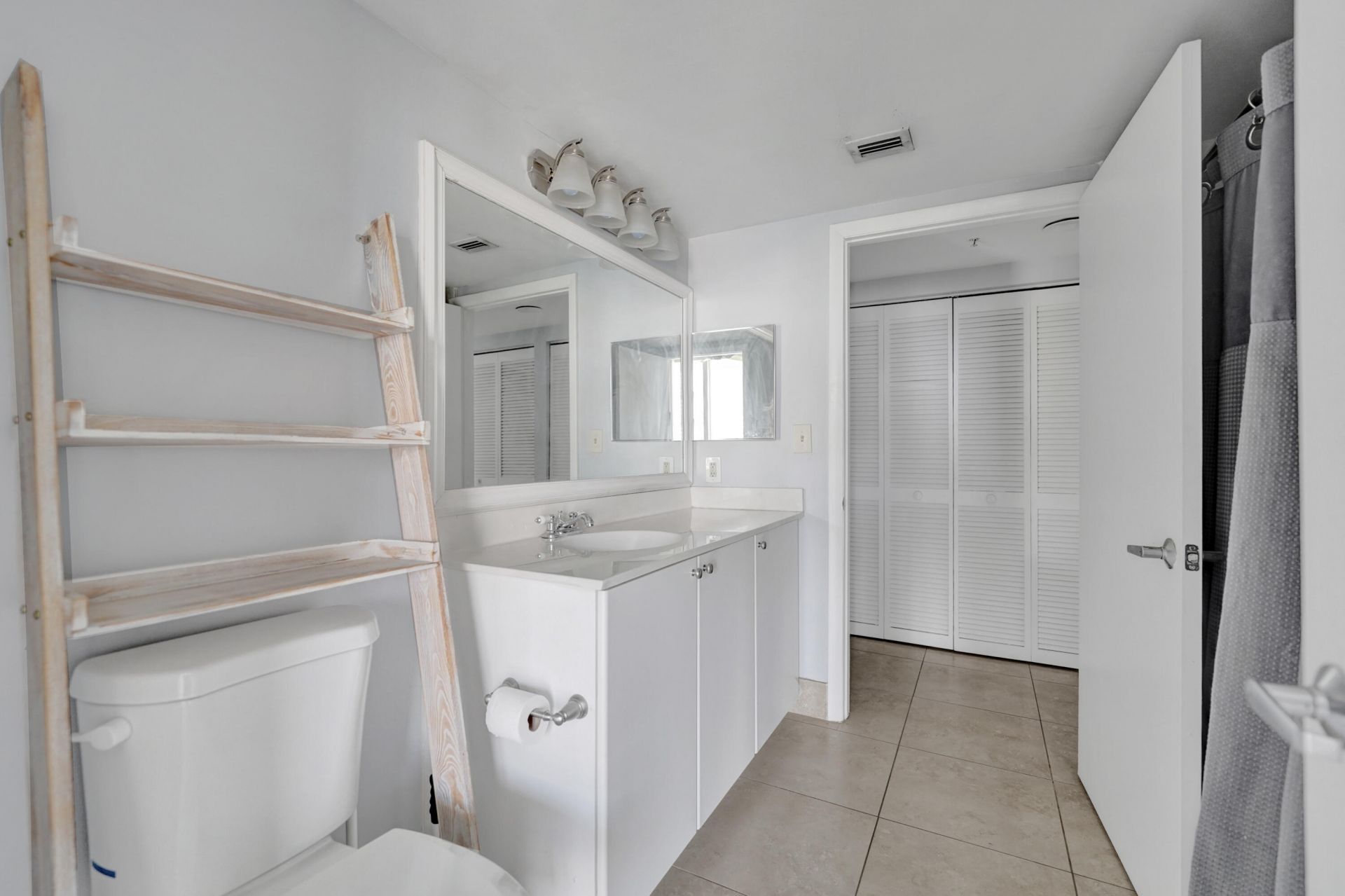 3020 NE 32nd Avenue, Unit 807, Fort Lauderdale, FL 33308 Photo