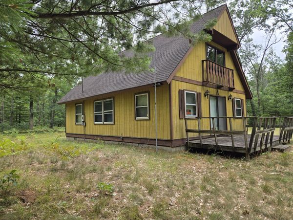 11268 N James Road, Irons, MI 49644