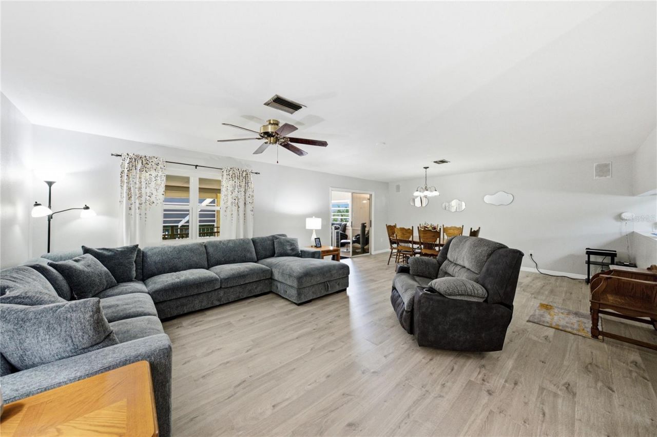 1018 N Tower Lane, Unit A, Lake Wales, FL 33853 Photo