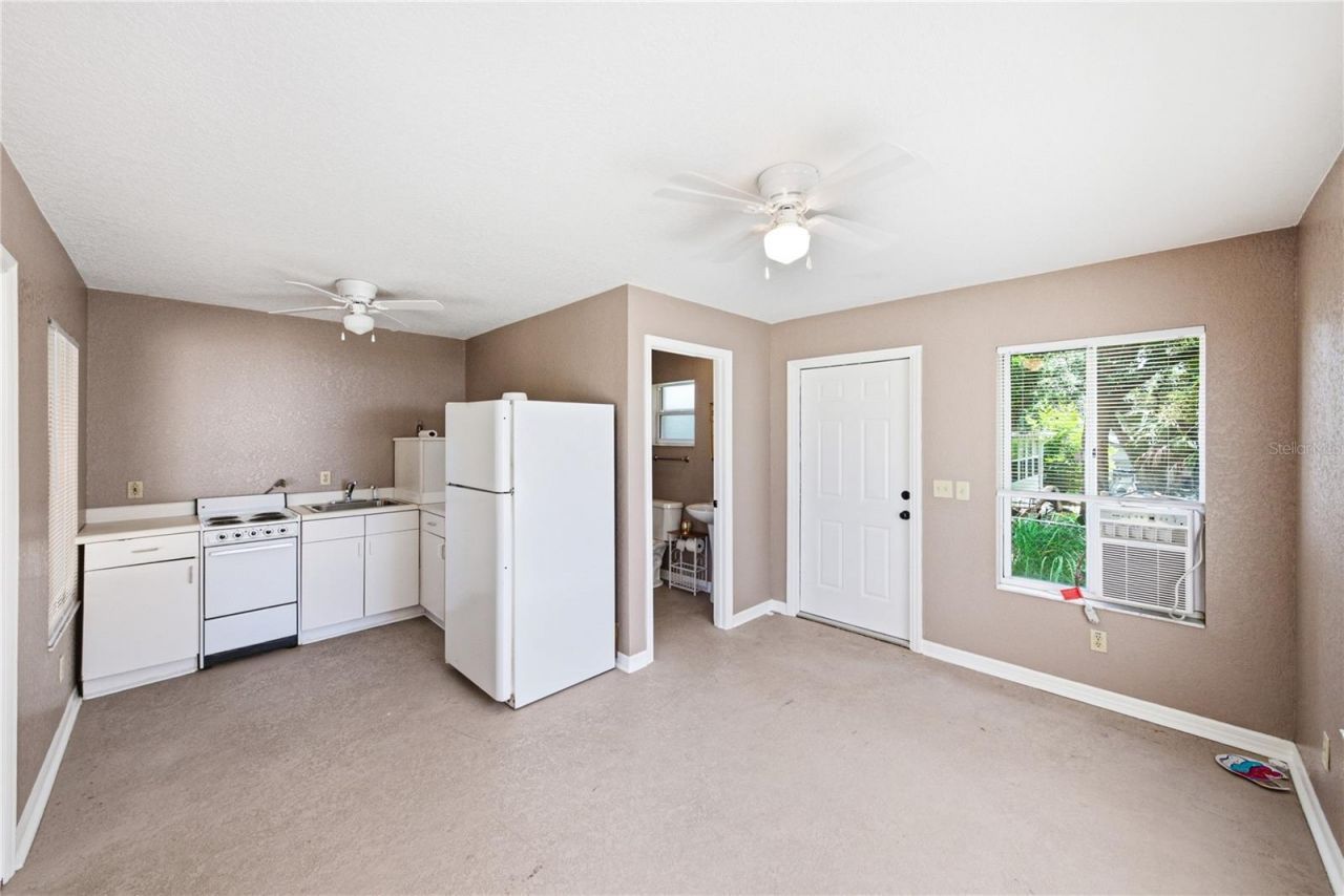 1018 N Tower Lane, Unit A, Lake Wales, FL 33853 Photo
