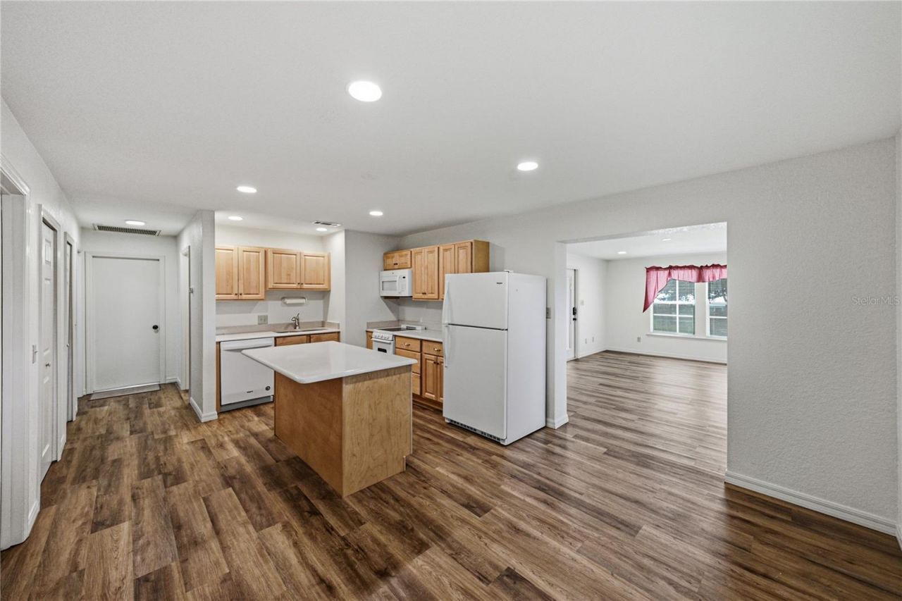 1018 N Tower Lane, Unit A, Lake Wales, FL 33853 Photo