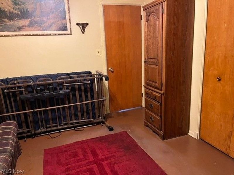2465 Belvoir Boulevard, Cleveland, OH 44121 Photo 10
