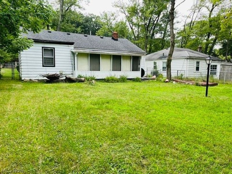 2465 Belvoir Boulevard, Cleveland, OH 44121 Photo 18