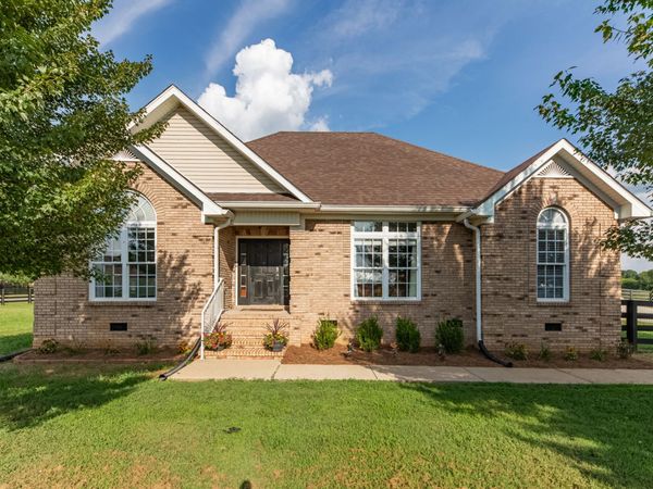 4287 Smiley Rd , Chapel Hill, TN 37034