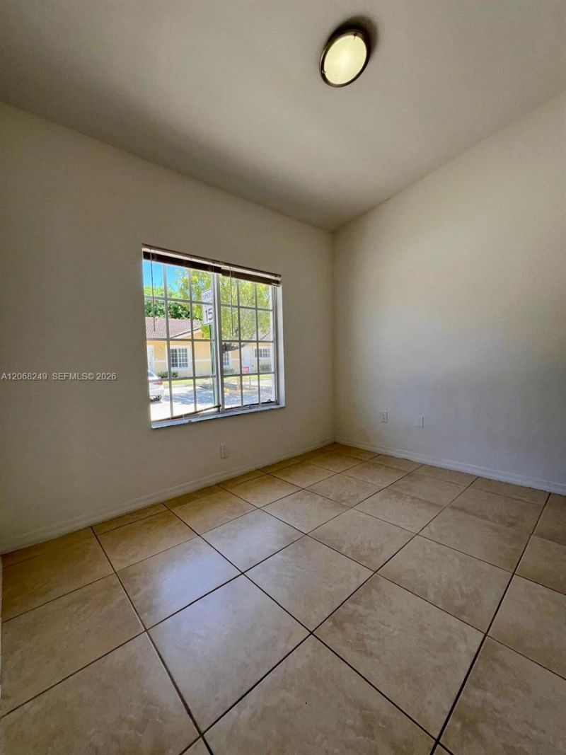 3824 SW 48th Ave , Unit 3824, Hollywood, FL 33023 Photo