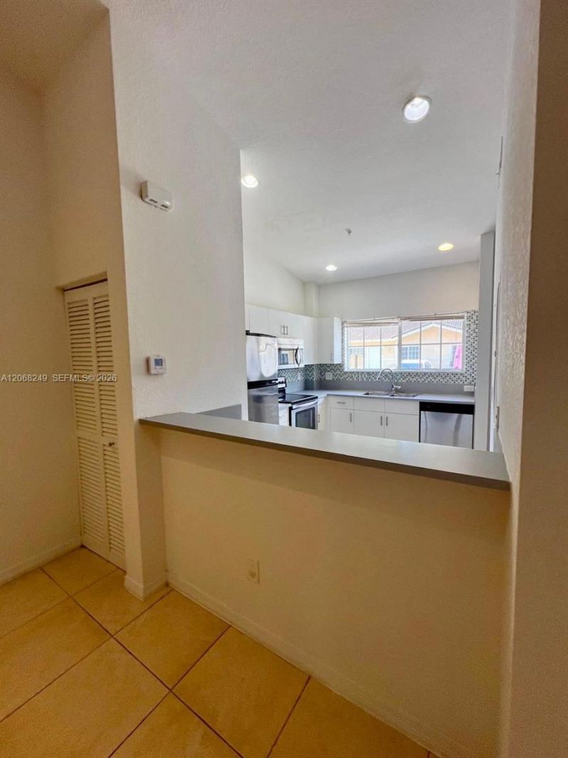 3824 SW 48th Ave , Unit 3824, Hollywood, FL 33023 Photo