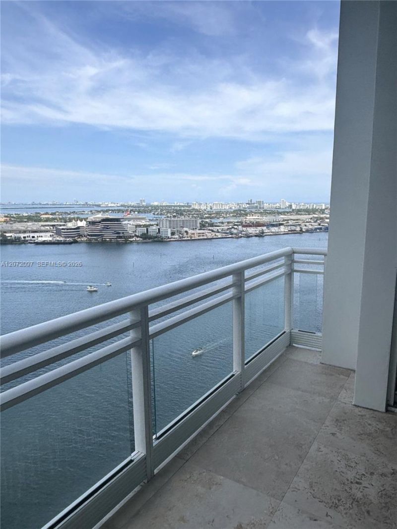 900 Brickell Key Blvd, Unit 2602, Miami, FL 33131 Photo