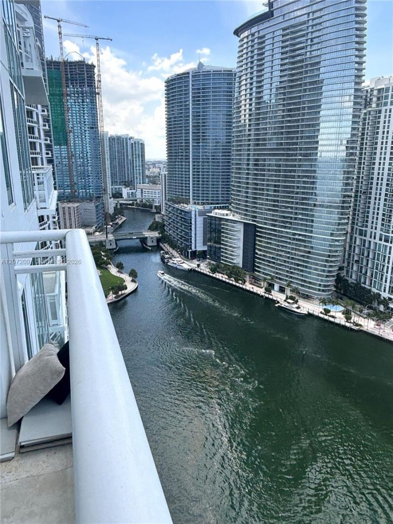 900 Brickell Key Blvd, Unit 2602, Miami, FL 33131 Photo