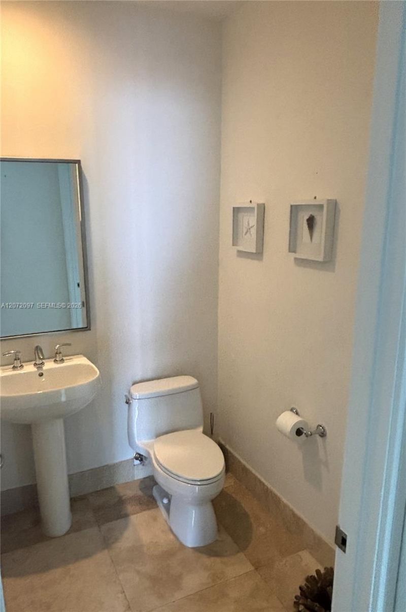900 Brickell Key Blvd, Unit 2602, Miami, FL 33131 Photo