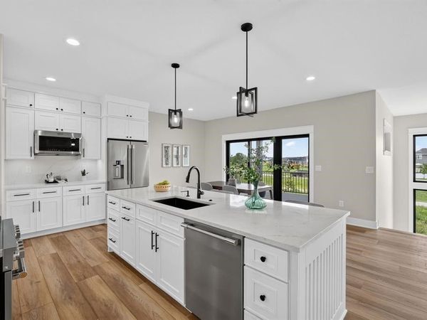 270 NW Copperleaf Court, Waukee, IA 50263