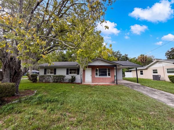 1735 JEFFERSON DRIVE , MOUNT DORA, FL 32757