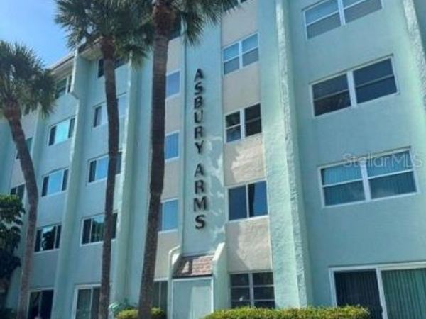 801 83RD AVENUE N, Unit 310, ST PETERSBURG, FL 33702