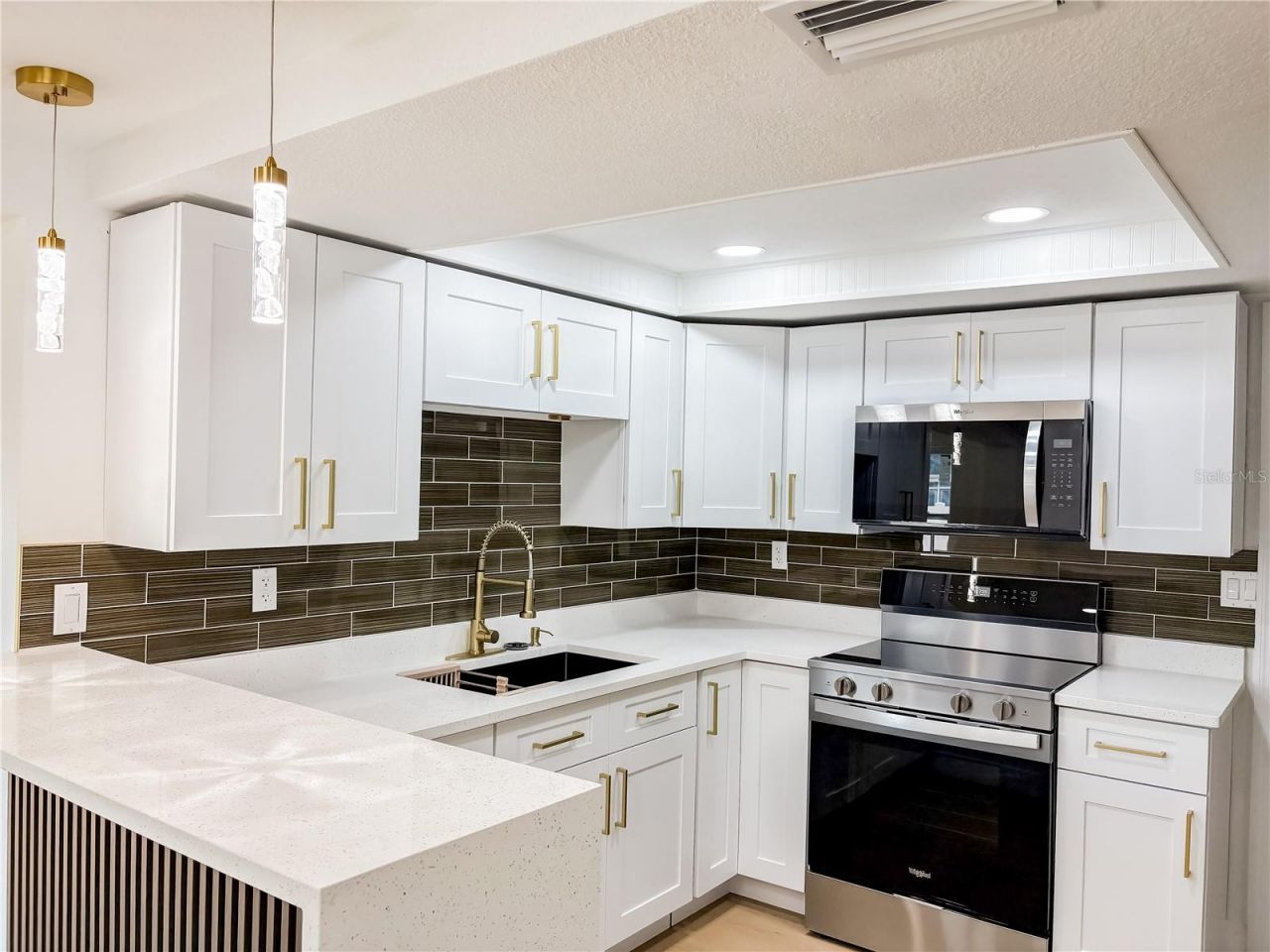 4011 Grayton Drive, New Port Richey, FL 34652 Photo